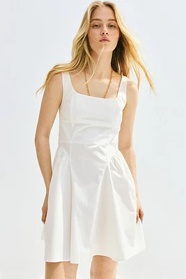 Robe en popeline de coton avec dos ouvert