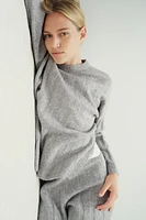 Oversized Rib-knit Sweater