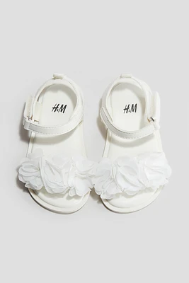 Sandales avec appliqués