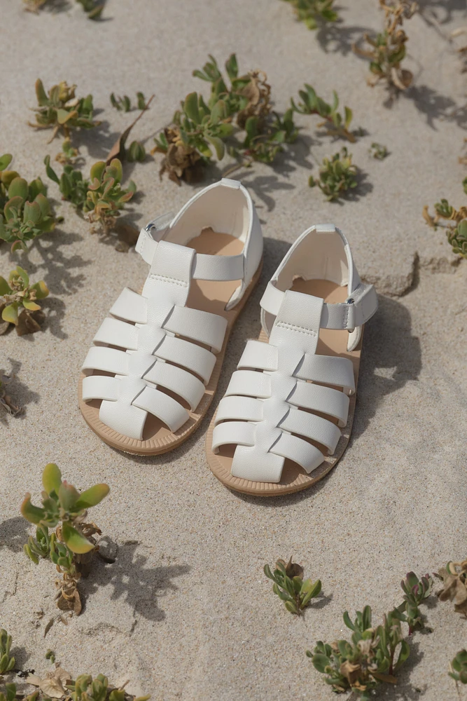 Fisherman sandals