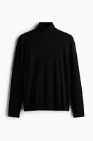 Slim Fit Fine-Knit Turtleneck Sweater