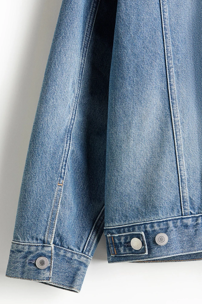 Loose-Fit Denim Jacket