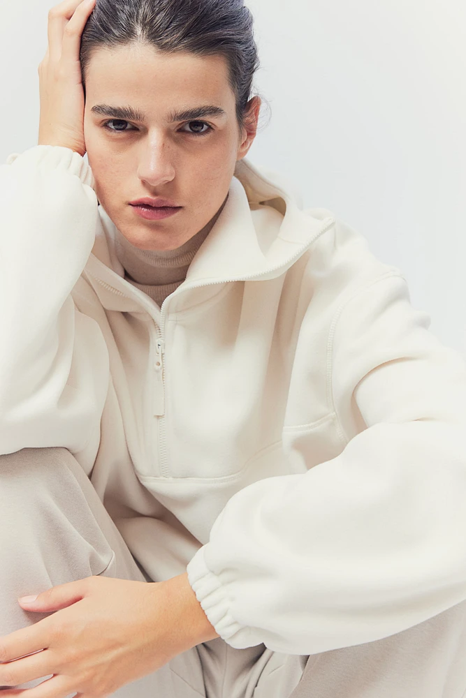 Oversized Sports Hoodie with DryMove™