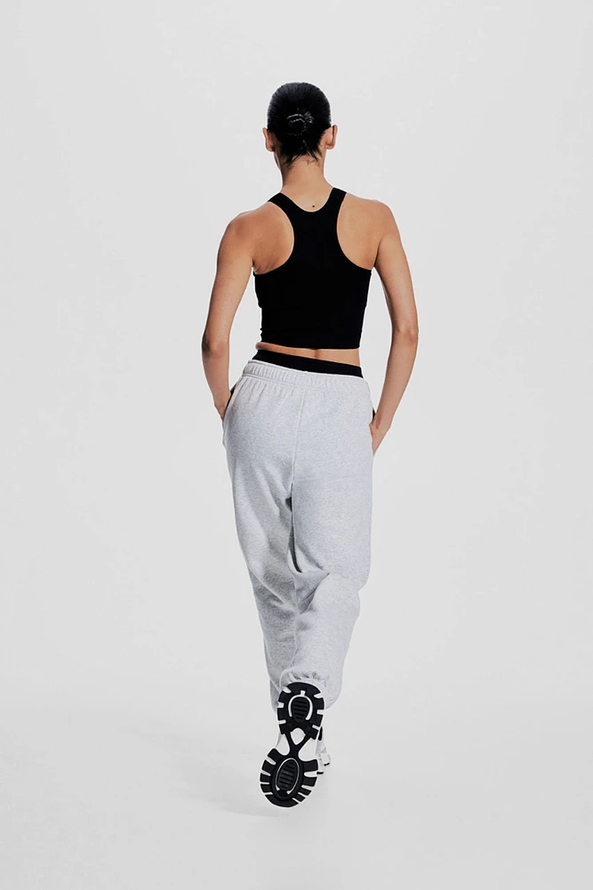 Medium-Support Sports Bra with DryMove™