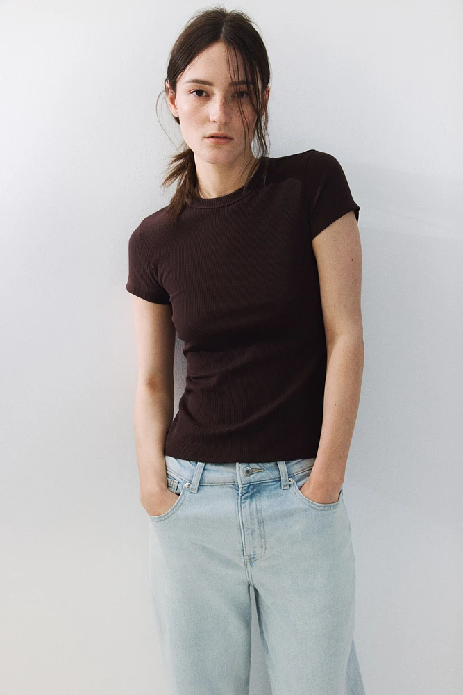 Ribbed T-shirt