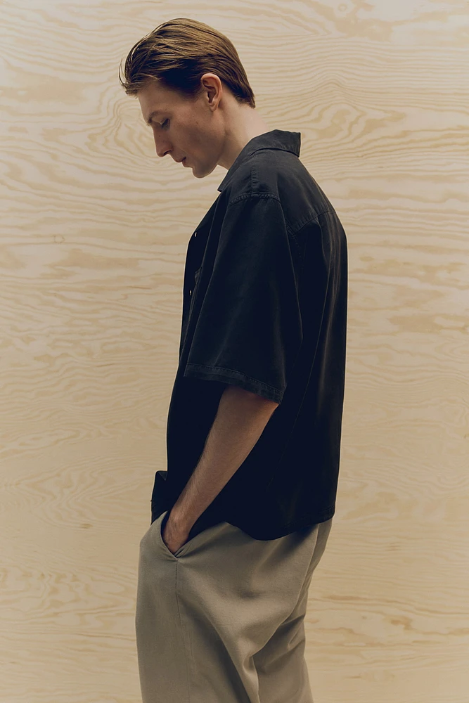Chemise classique en lyocell avec col cubain