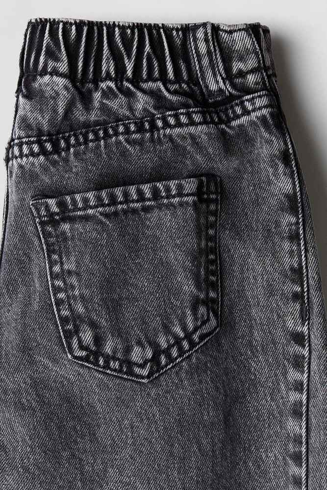 Appliquéd Jeans