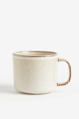Tasse en grès cérame avec glaçure réactive