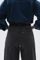 Curvy Fit Baggy High Jeans