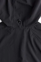 Running Anorak with DryMove™