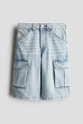 Short cargo en denim