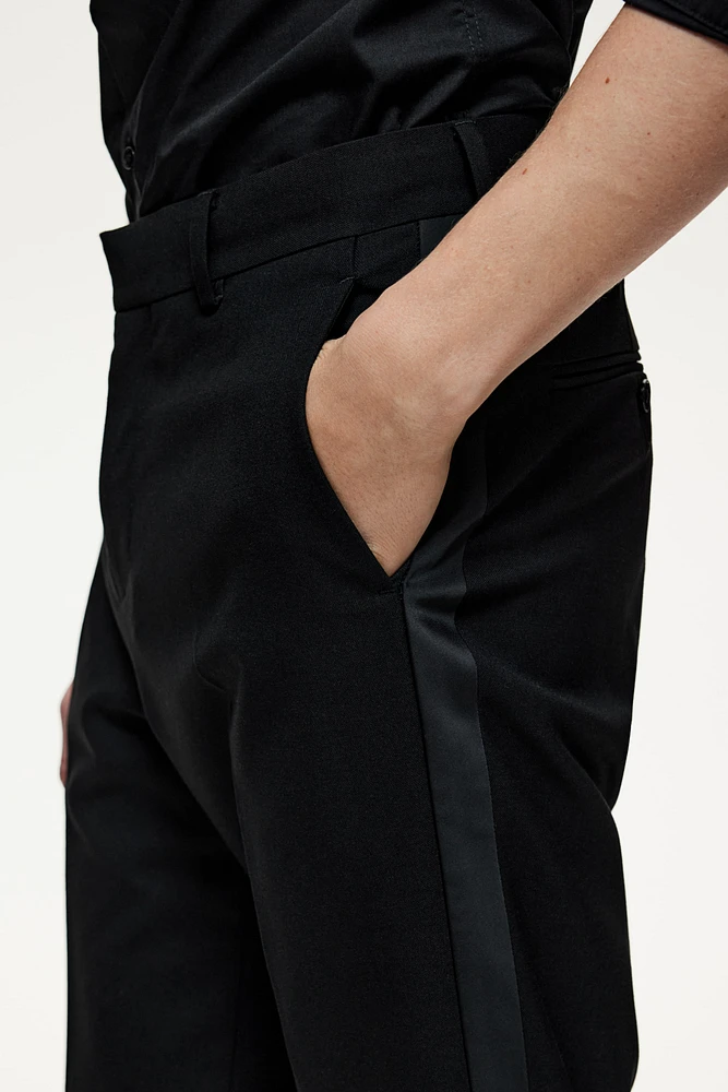 Pantalon de smoking près du corps
