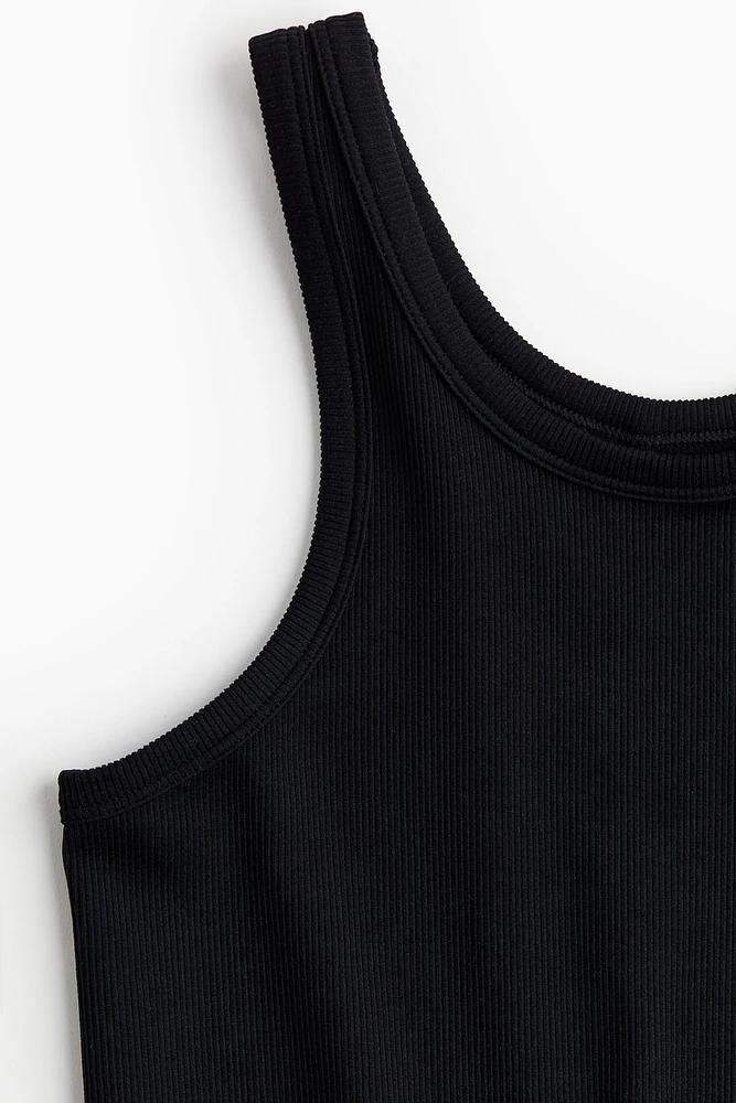 Seamless Sports Cropped Tank Top DryMove™