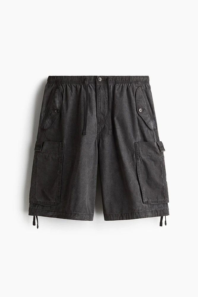 Loose-Fit Cargo Shorts