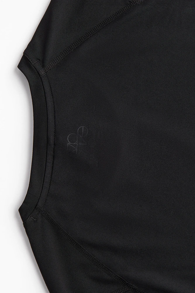 Muscle-Fit Sports Shirt with DryMove™