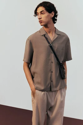 Loose-Fit Resort Shirt