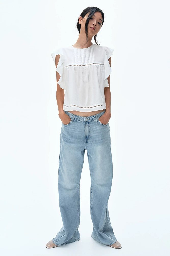 Flutter-Sleeved Blouse