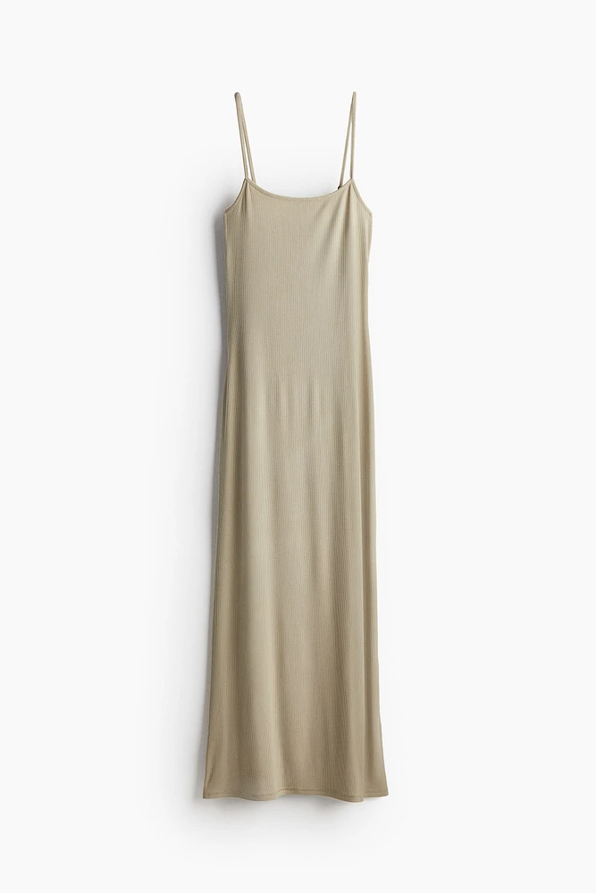Ribbed Maxi Dress