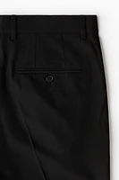 Pantalon habillé près du corps