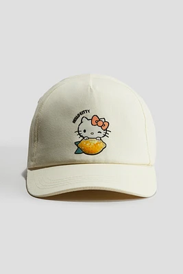 Cap with Motif