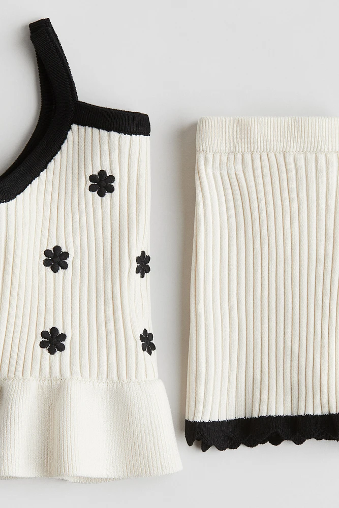 2-Piece Top and Shorts Set