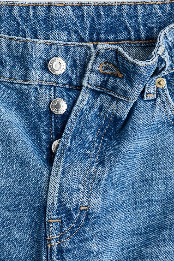 Wide-Leg Regular Jeans