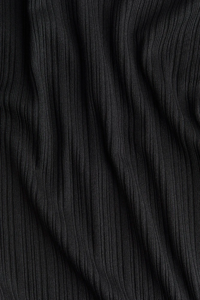 Robe asymétrique côtelée