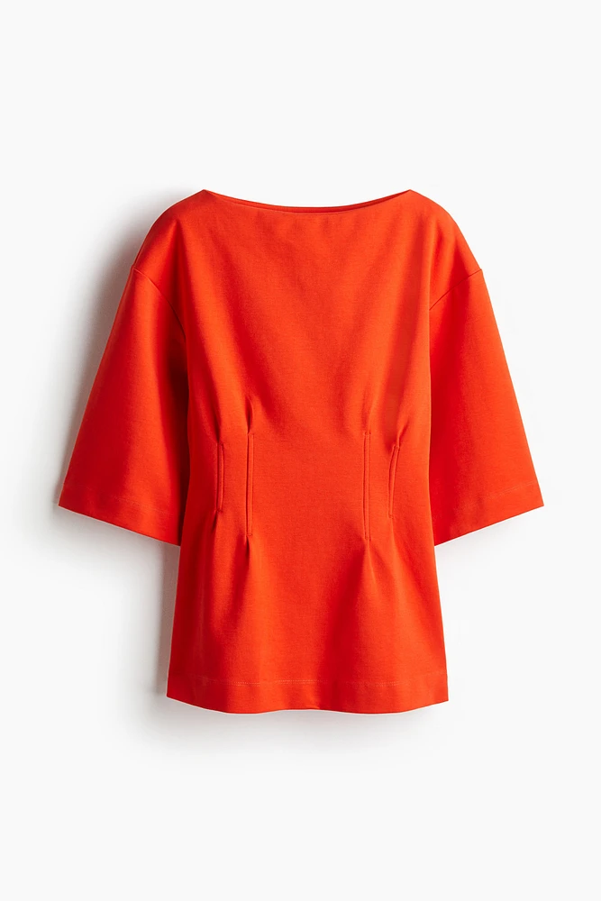 T-Shirt with Defined Waist