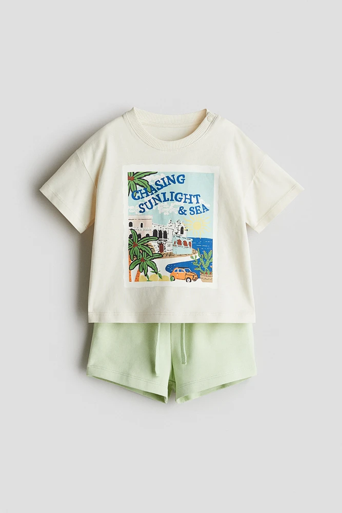 2-Piece T-Shirt and Shorts Set