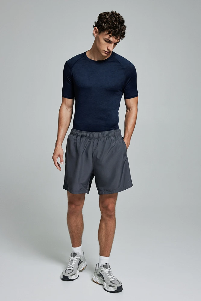 Muscle-Fit Sports Shirt with DryMove™