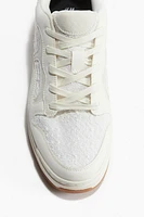 Bouclé Sneakers