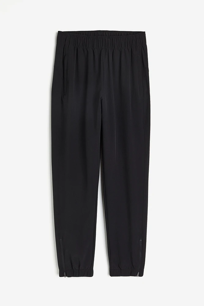 Running Pants with DryMove™