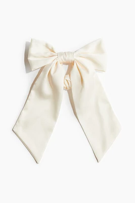 Bow-decorated Scrunchie
