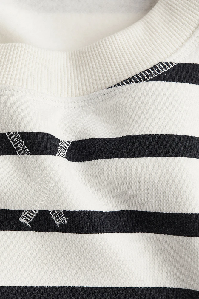 MAMA Sweatshirt