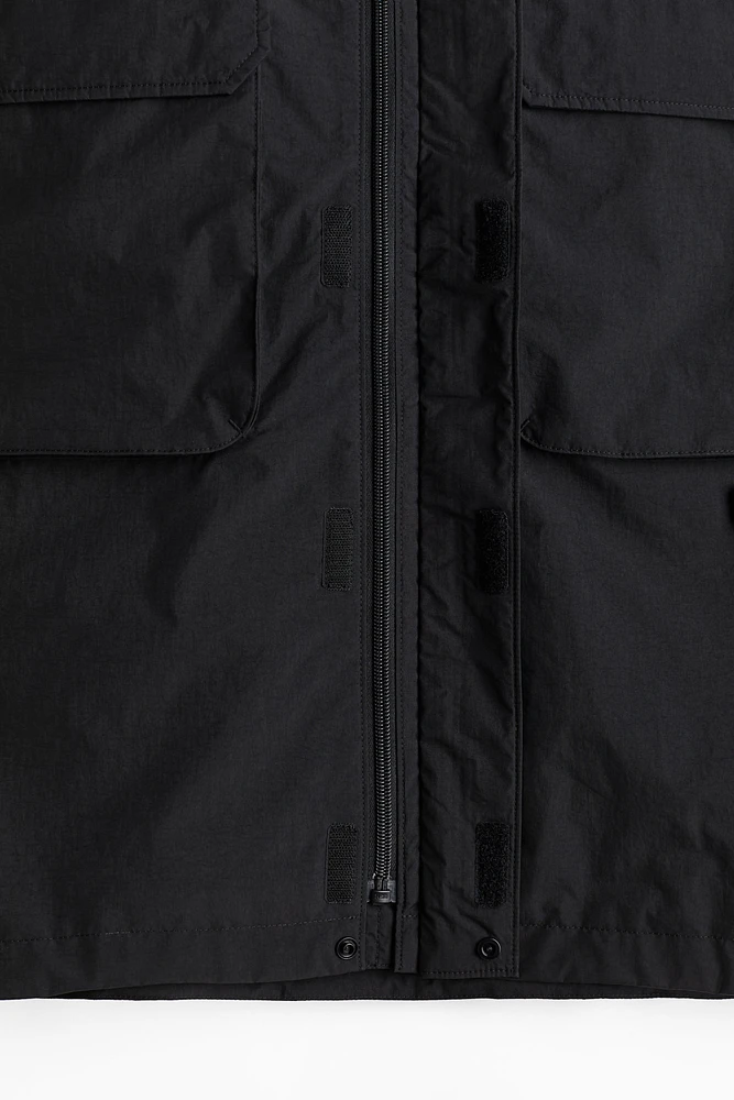 Loose Fit Water-Repellent Windbreaker