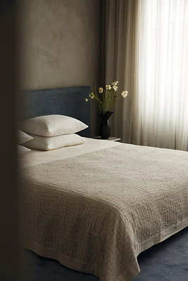 Jacquard-Weave Bedspread