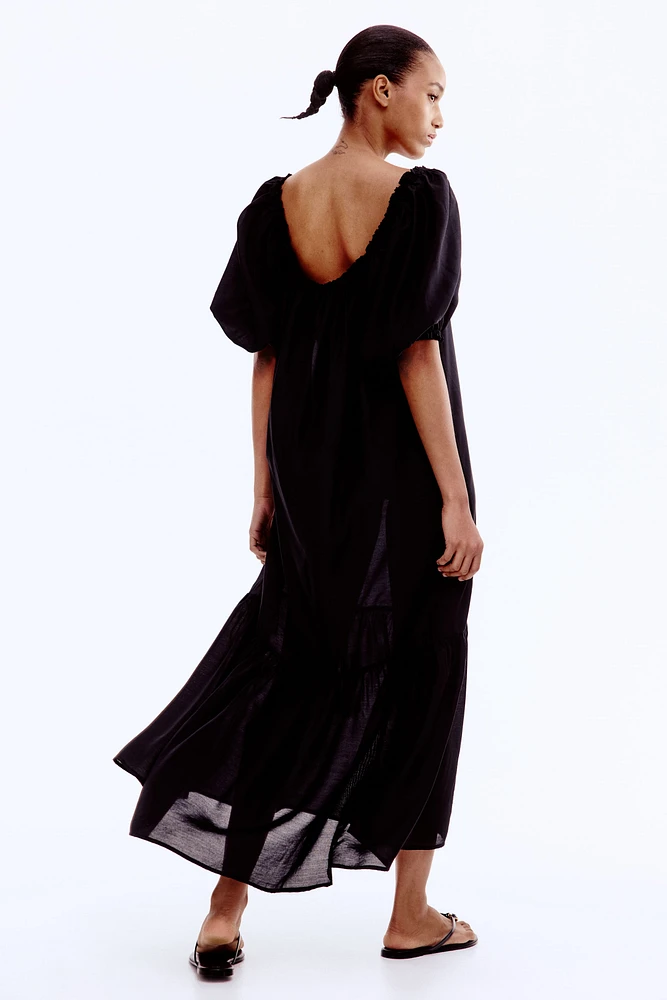Robe maxi avec encolure carrée