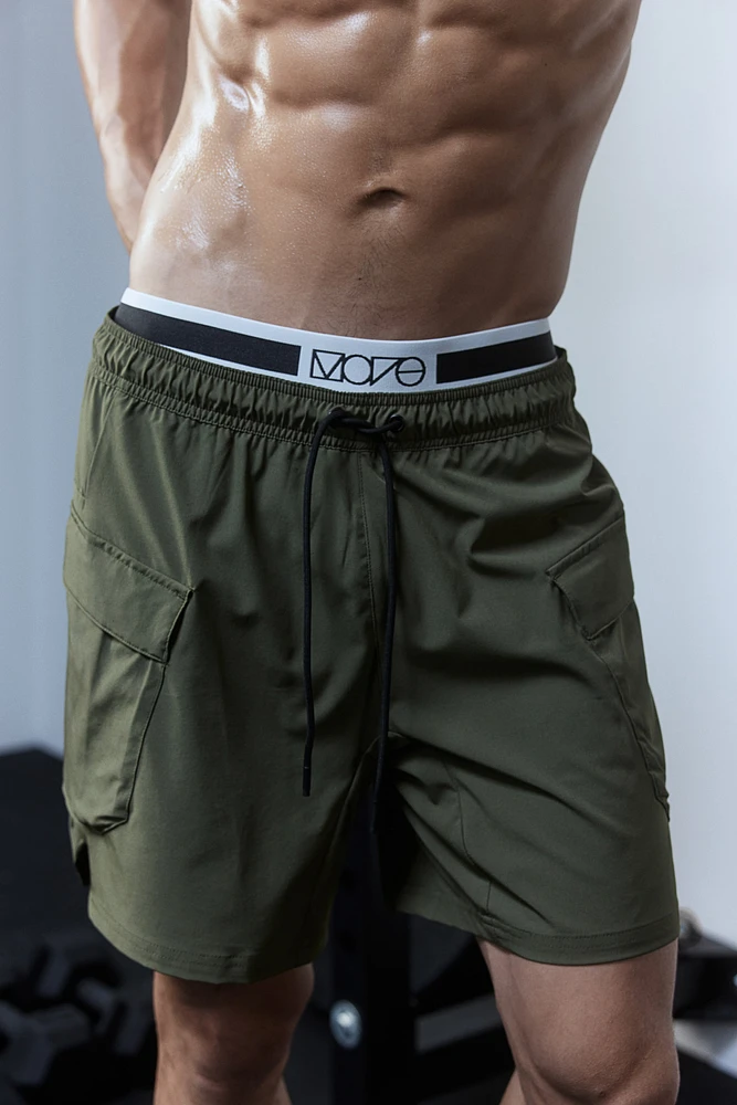 Mid-Length Cargo Sports Shorts with DryMove™