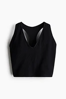 Seamless Medium-Support Sports Bra with DryMove™
