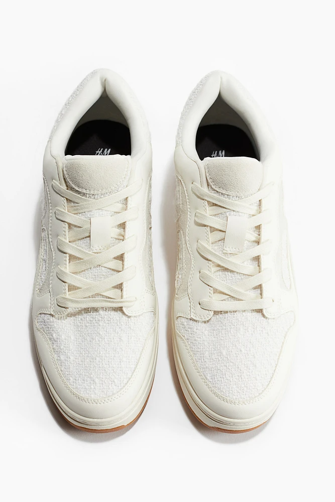 Bouclé Sneakers