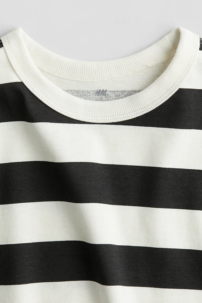 Long-Sleeved T-shirt
