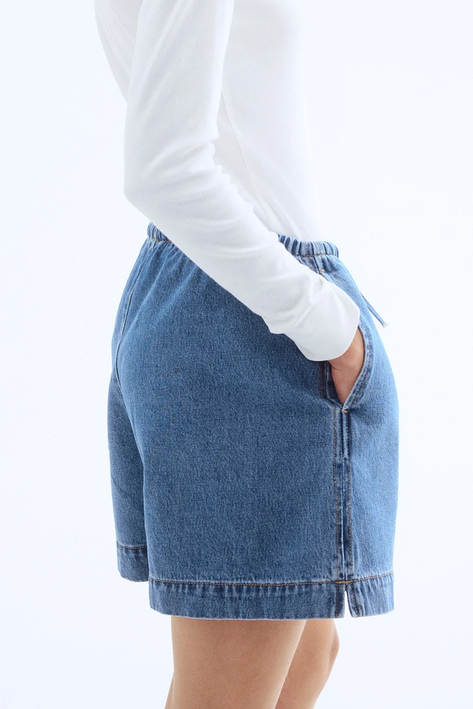 Short en denim avec cordon de serrage