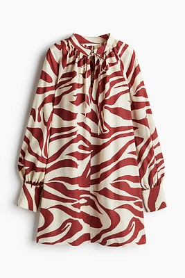 Robe Grande Taille avec détail à nouer