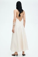 Robe dos nu