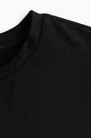 Fitted T-shirt