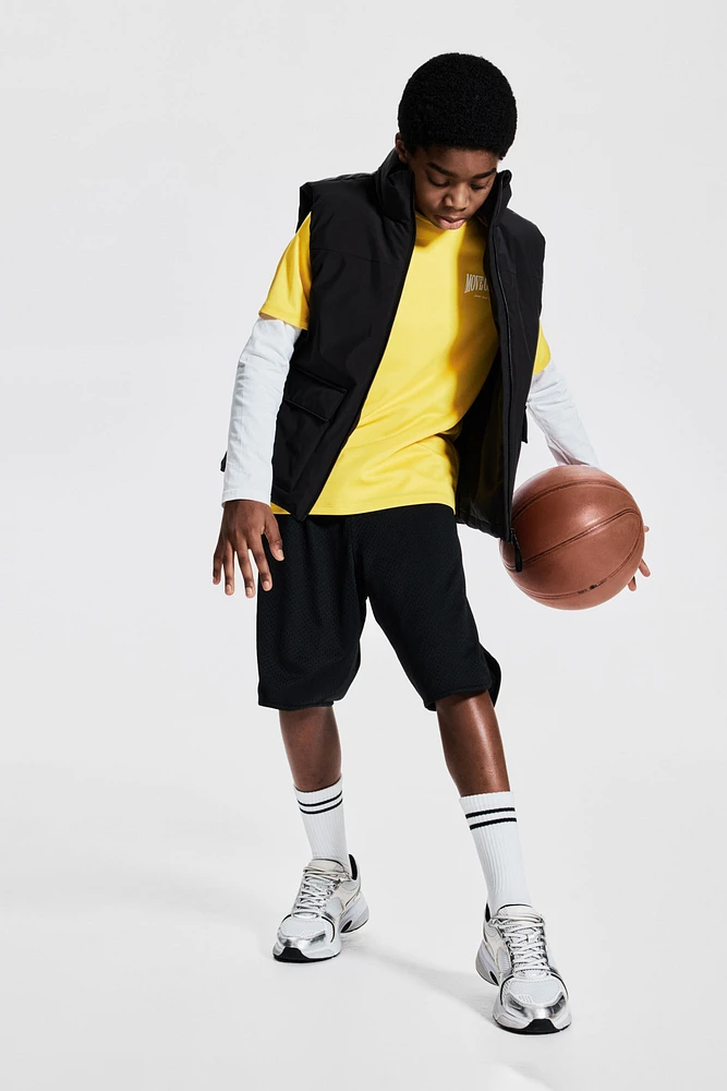 Basketball Shorts with DryMove™