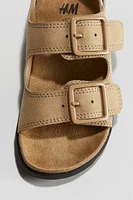 Sandales