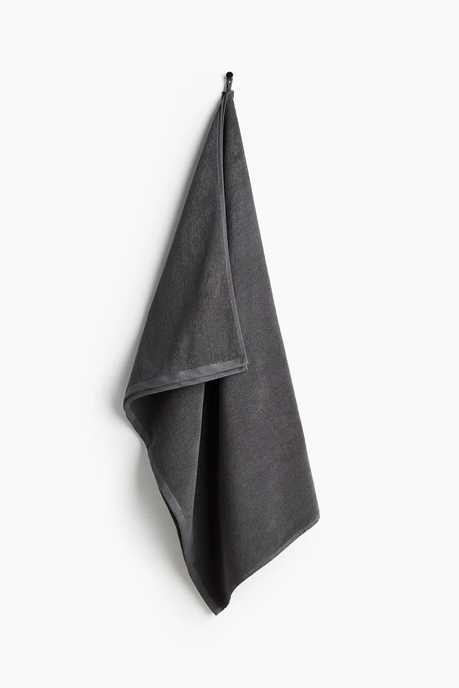 Drap de bain en éponge