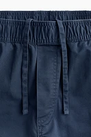 Loose Fit Twill Cargo Shorts