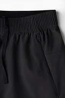 Short Sports Shorts with DryMove™